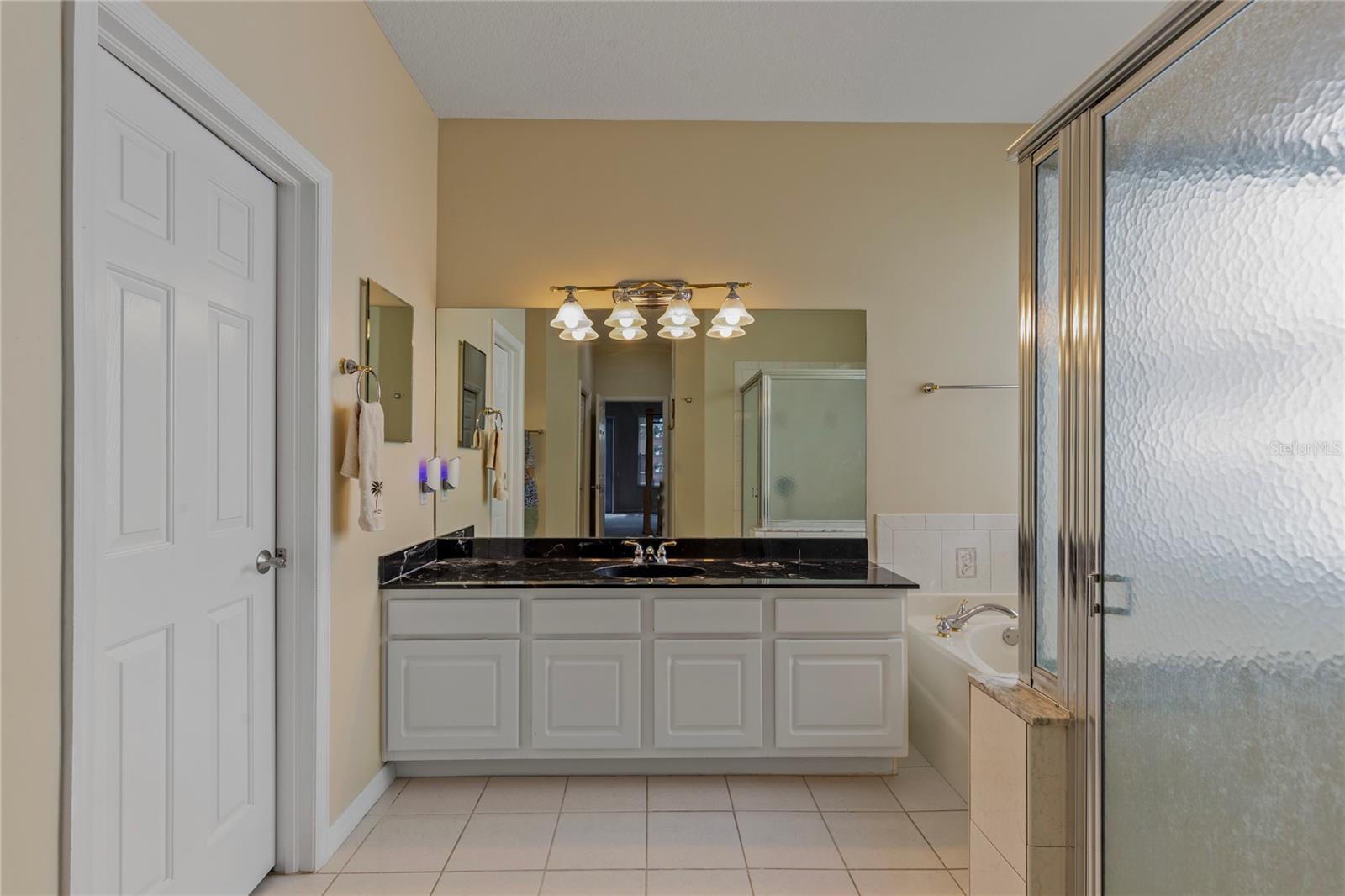 CYPRESS KNOLL - Residential