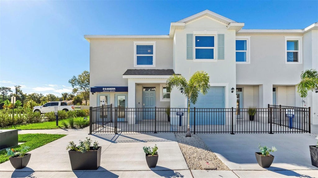 Photo of 4097 Gold Dust Lane, Sarasota, FL 34243 (MLS # A4705004)
