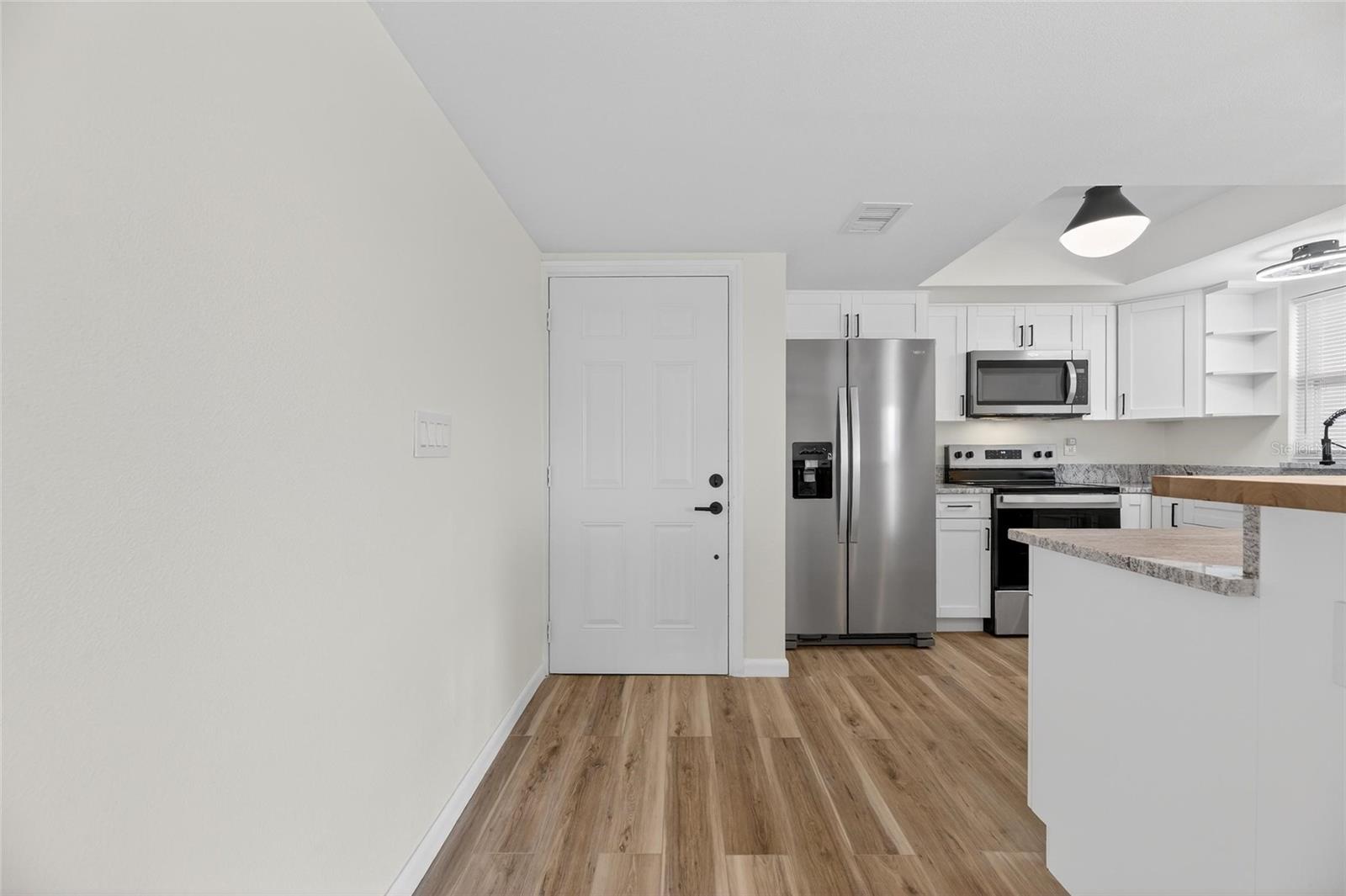 BAY POINTE CONDO - Residential