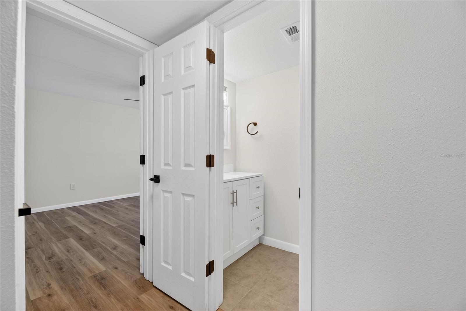 BAY POINTE CONDO - Residential