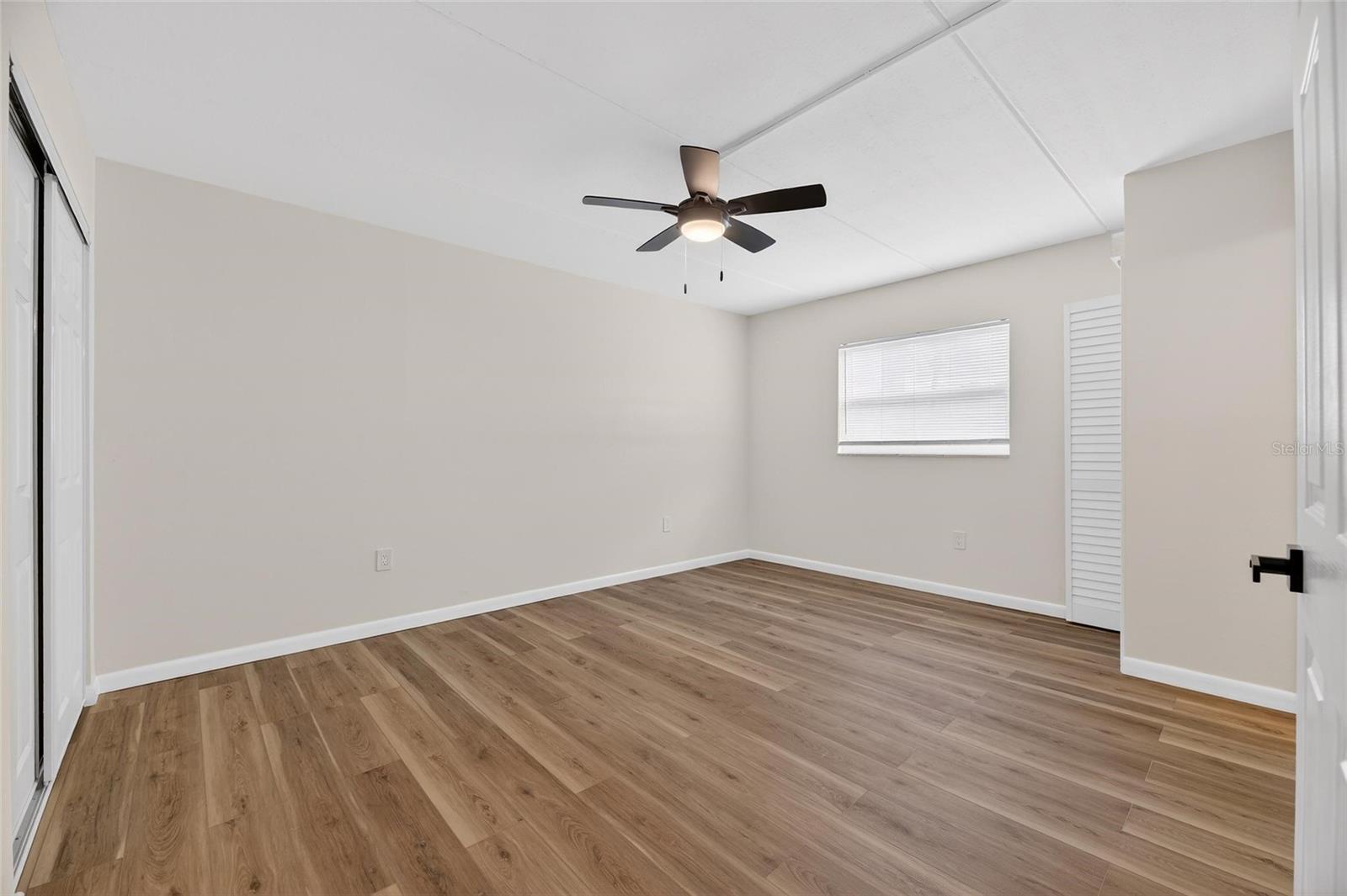 BAY POINTE CONDO - Residential