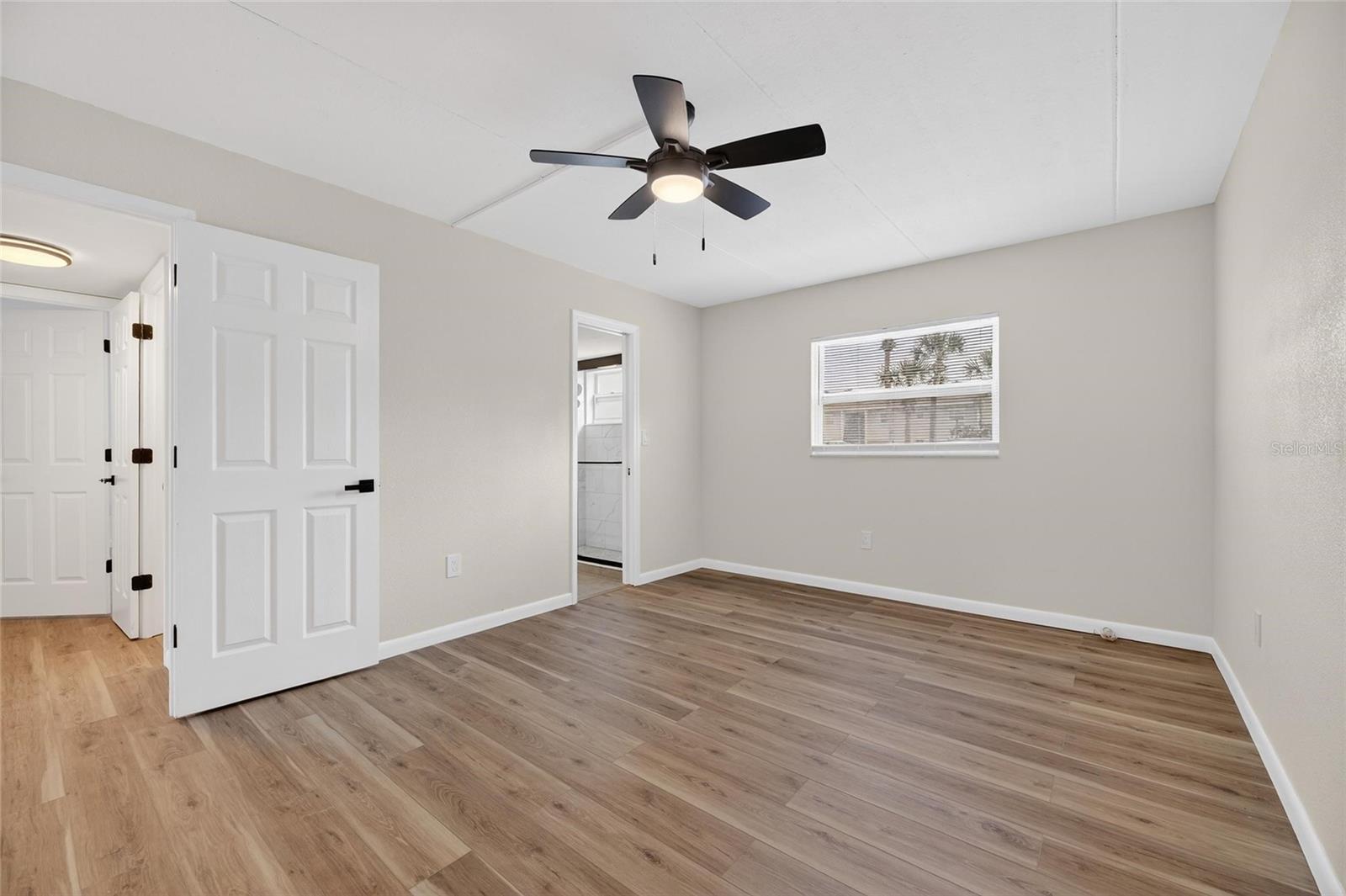 BAY POINTE CONDO - Residential