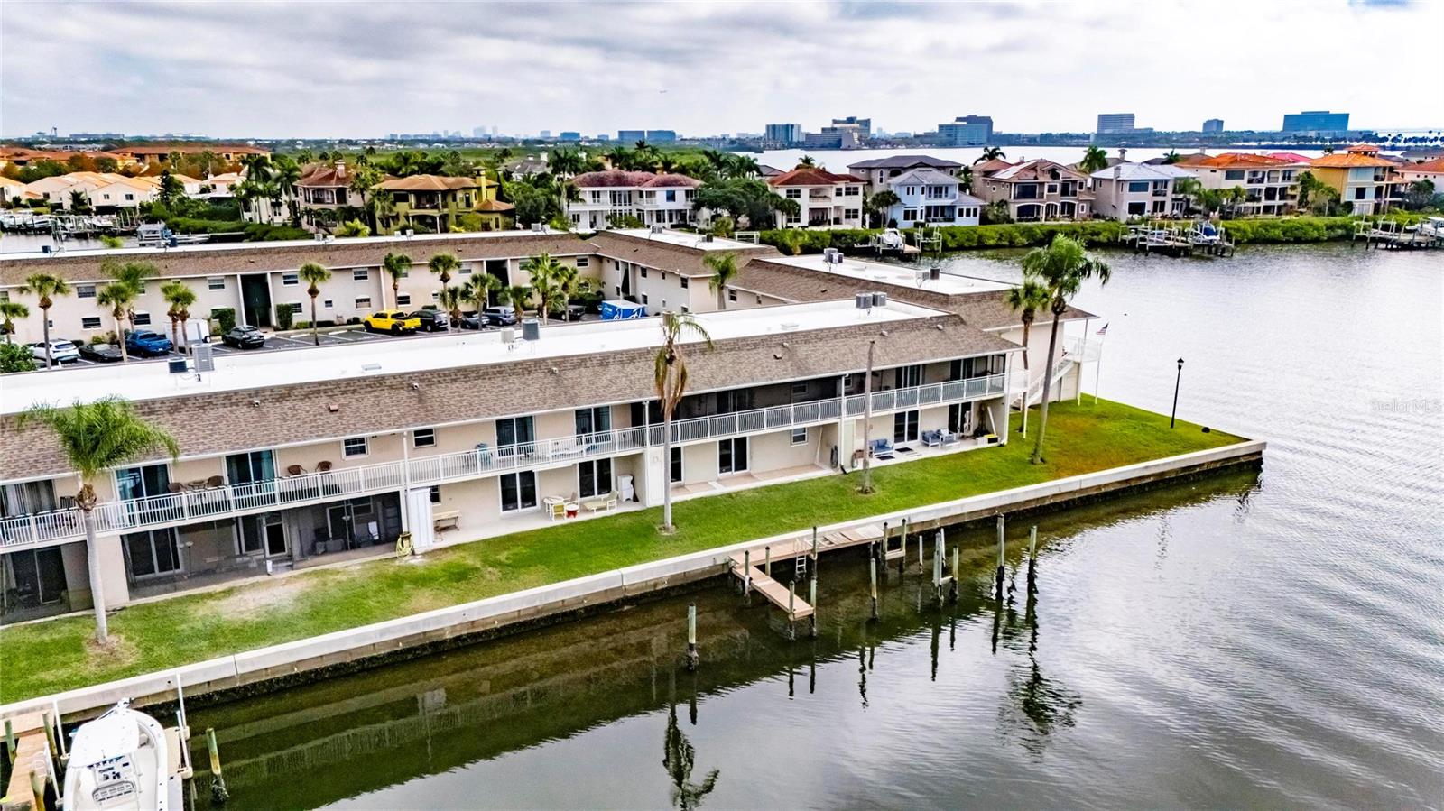 BAY POINTE CONDO - Residential