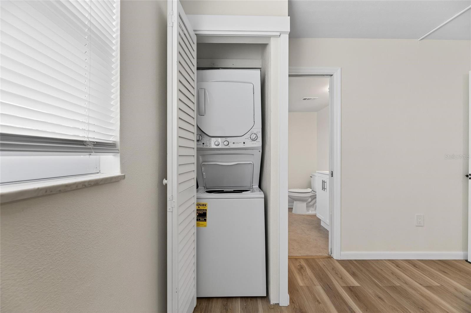 BAY POINTE CONDO - Residential