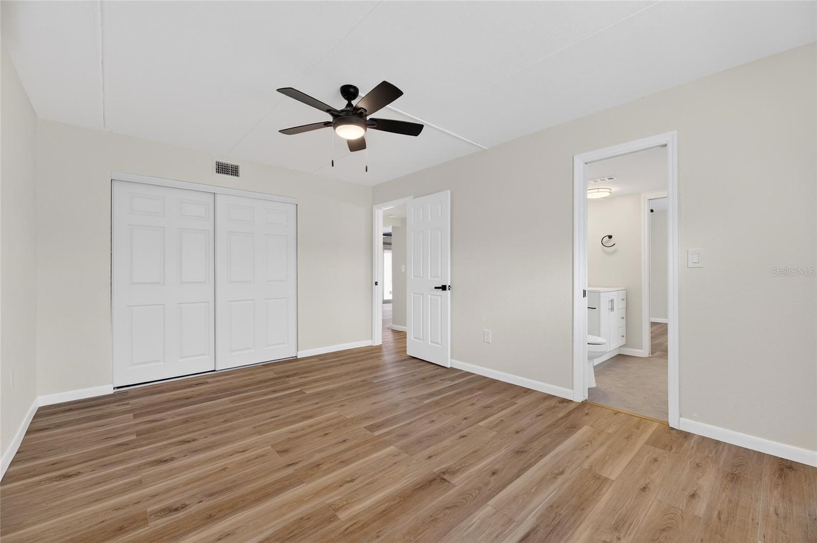 BAY POINTE CONDO - Residential