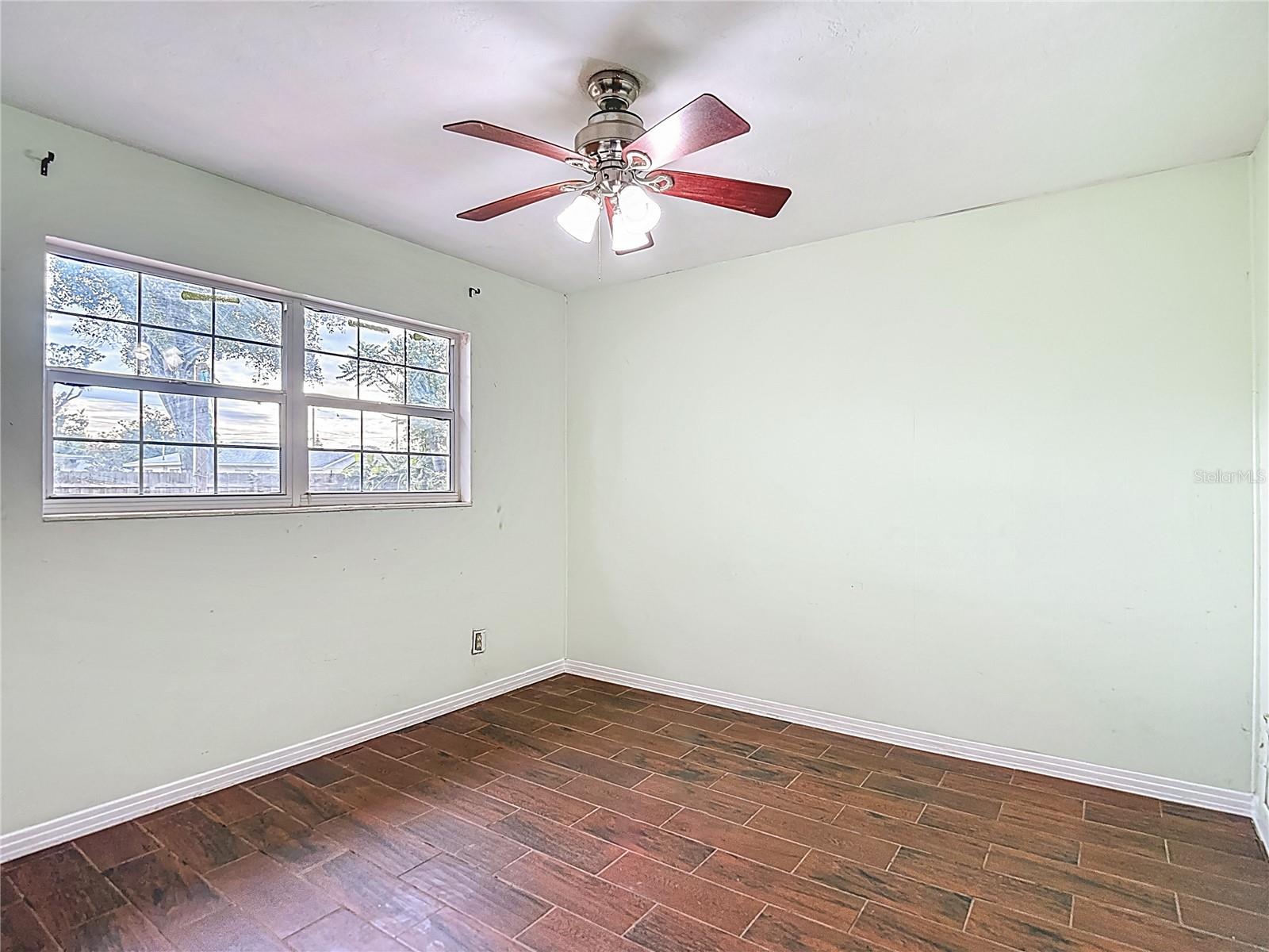 MEADOWS ESTATES - Residential