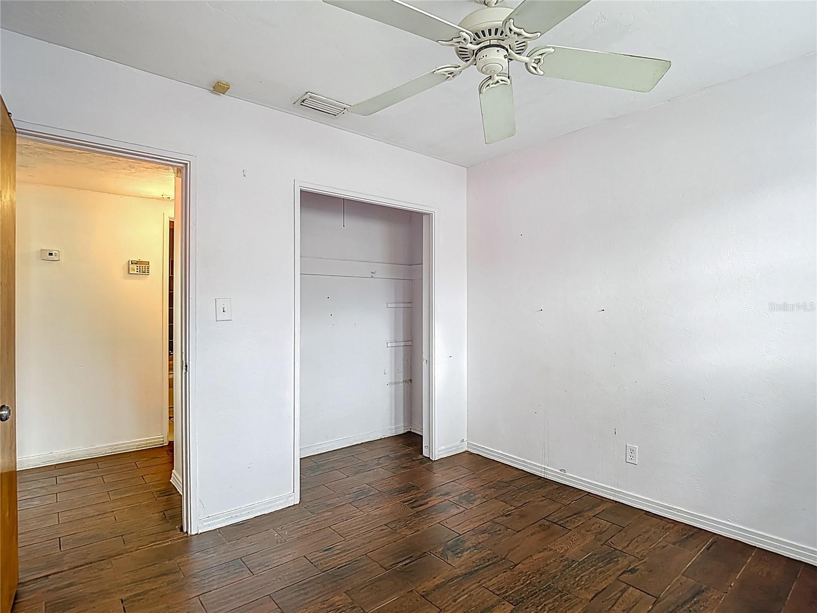 MEADOWS ESTATES - Residential