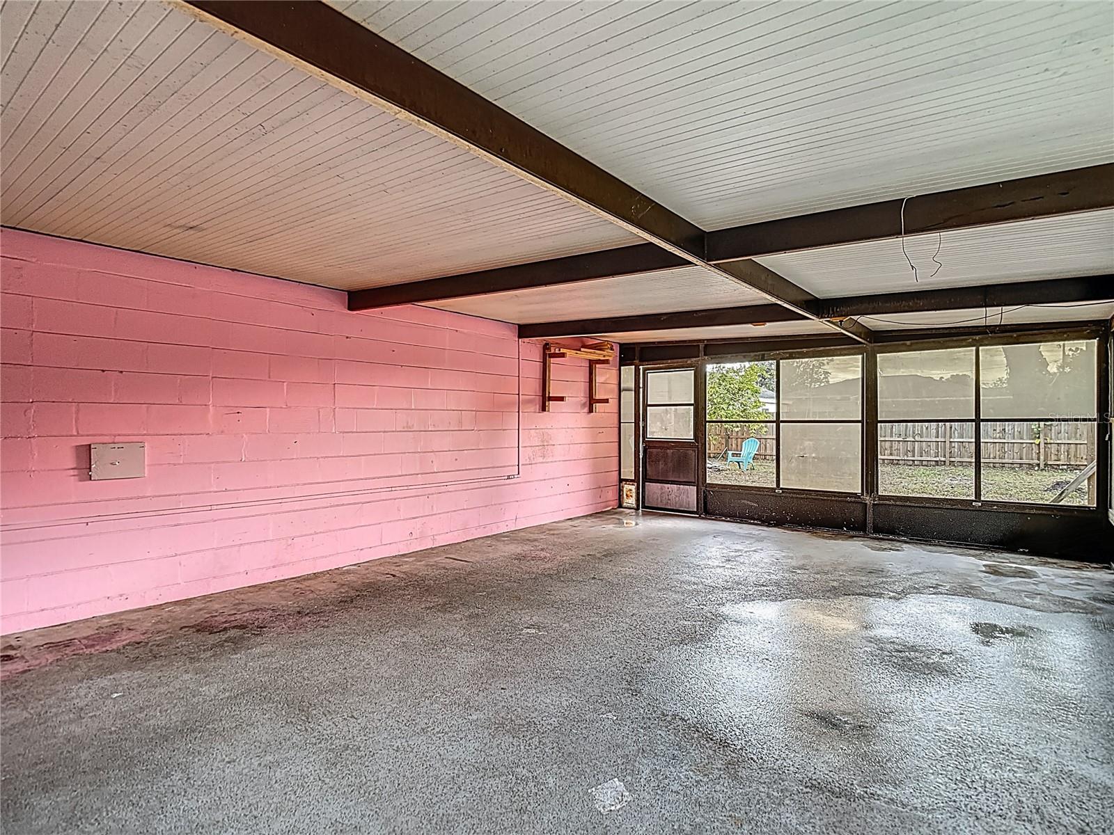 MEADOWS ESTATES - Residential