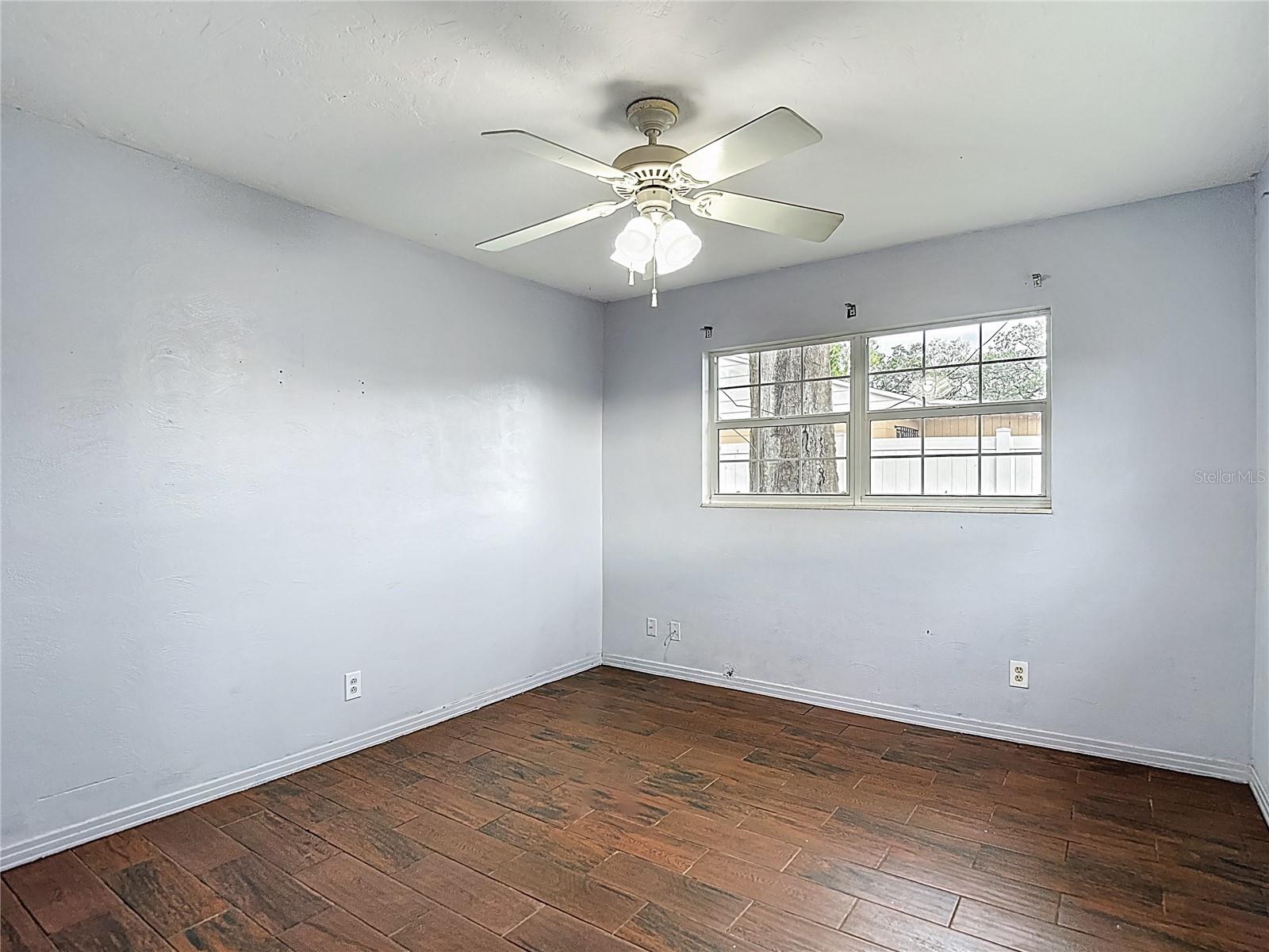 MEADOWS ESTATES - Residential