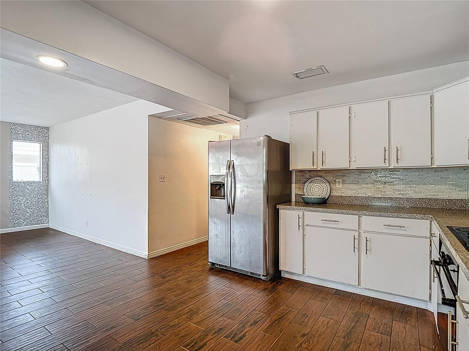 MEADOWS ESTATES - Residential