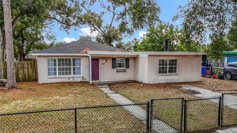 Photo of 2906 W Paris Street, Tampa, FL 33614 (MLS # TB8455662)