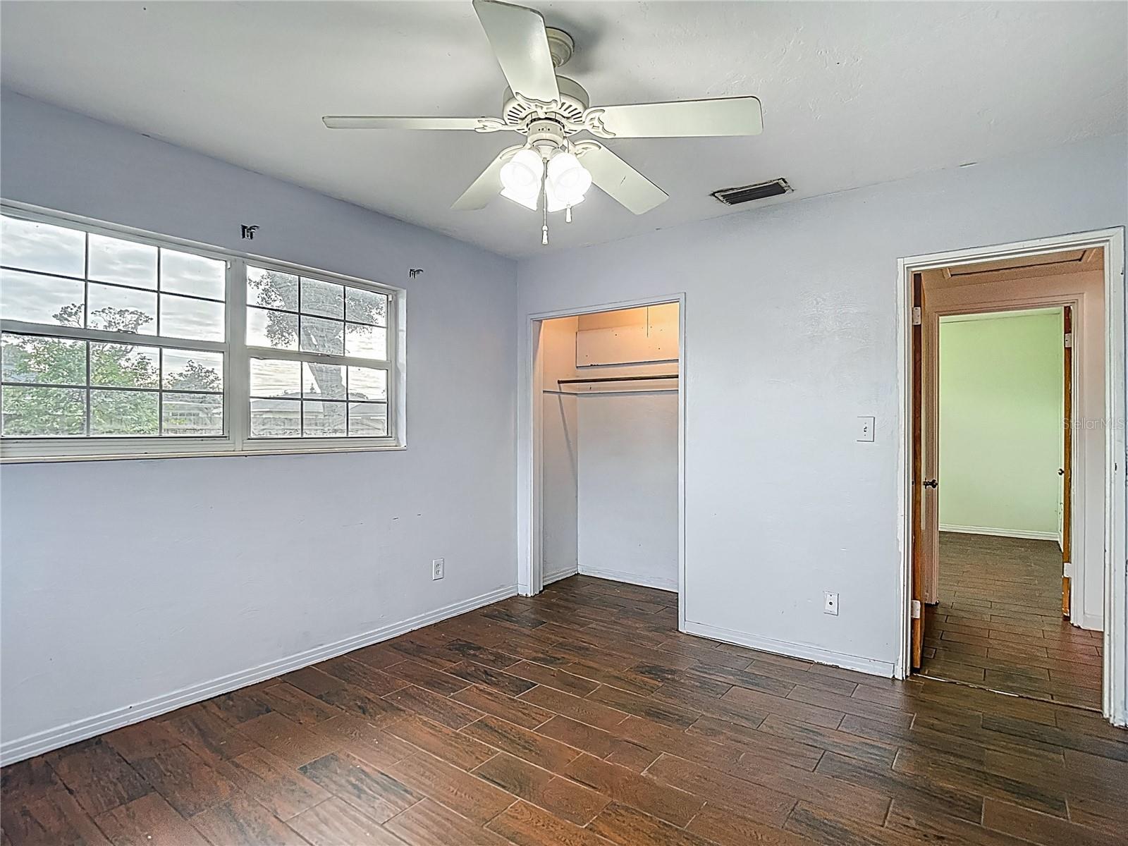 MEADOWS ESTATES - Residential