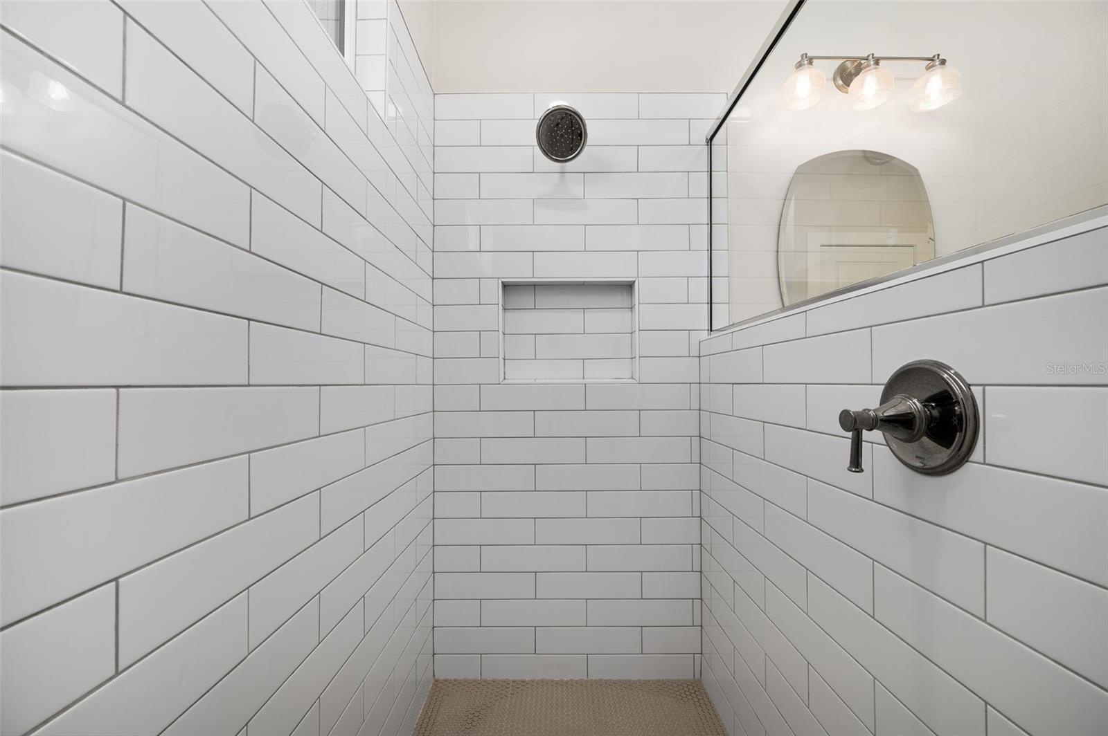 LAUREATE VILLAGE PH I UNIT I PB 37 PG 26 - Residential