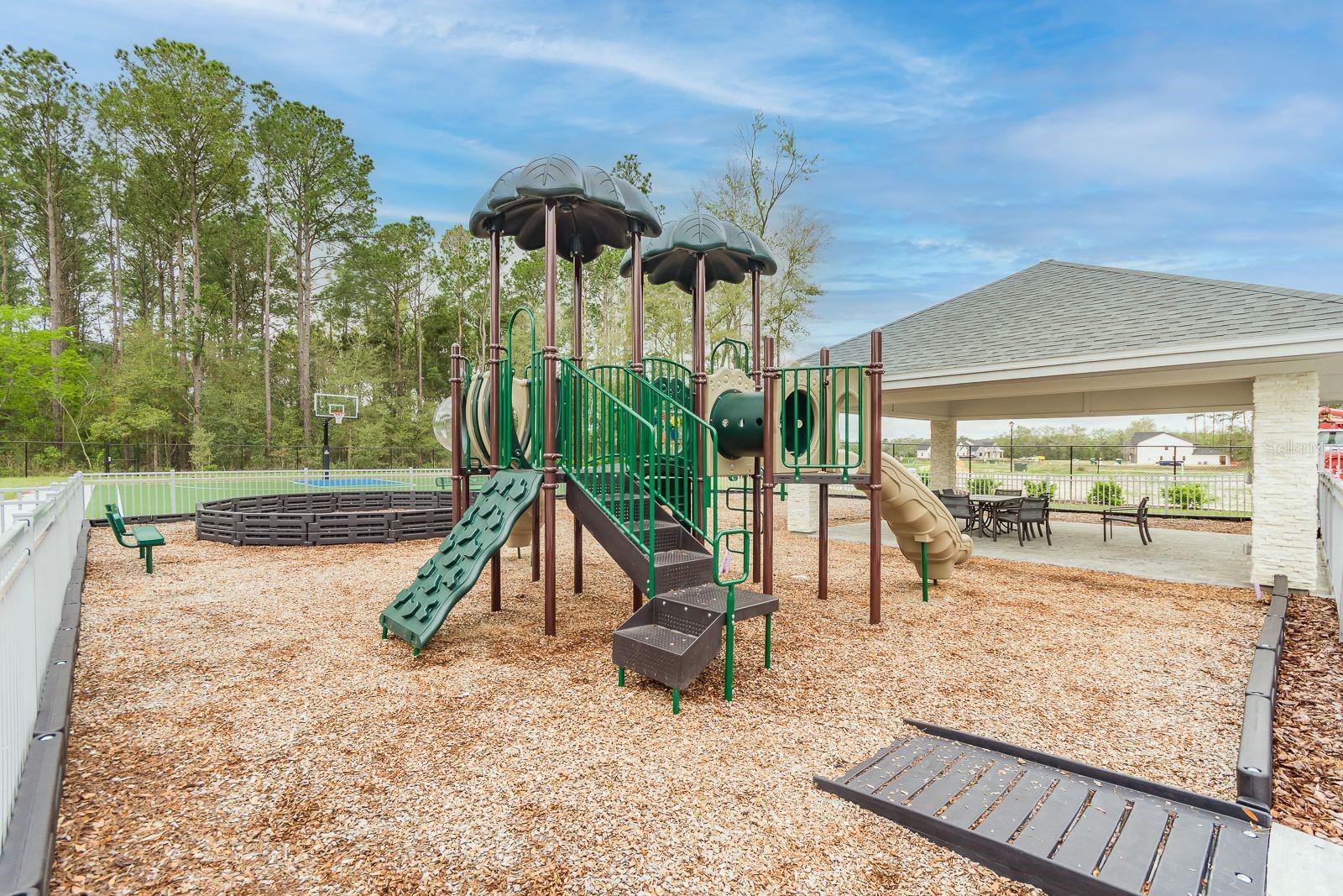 LAUREATE VILLAGE PH I UNIT I PB 37 PG 26 - Residential