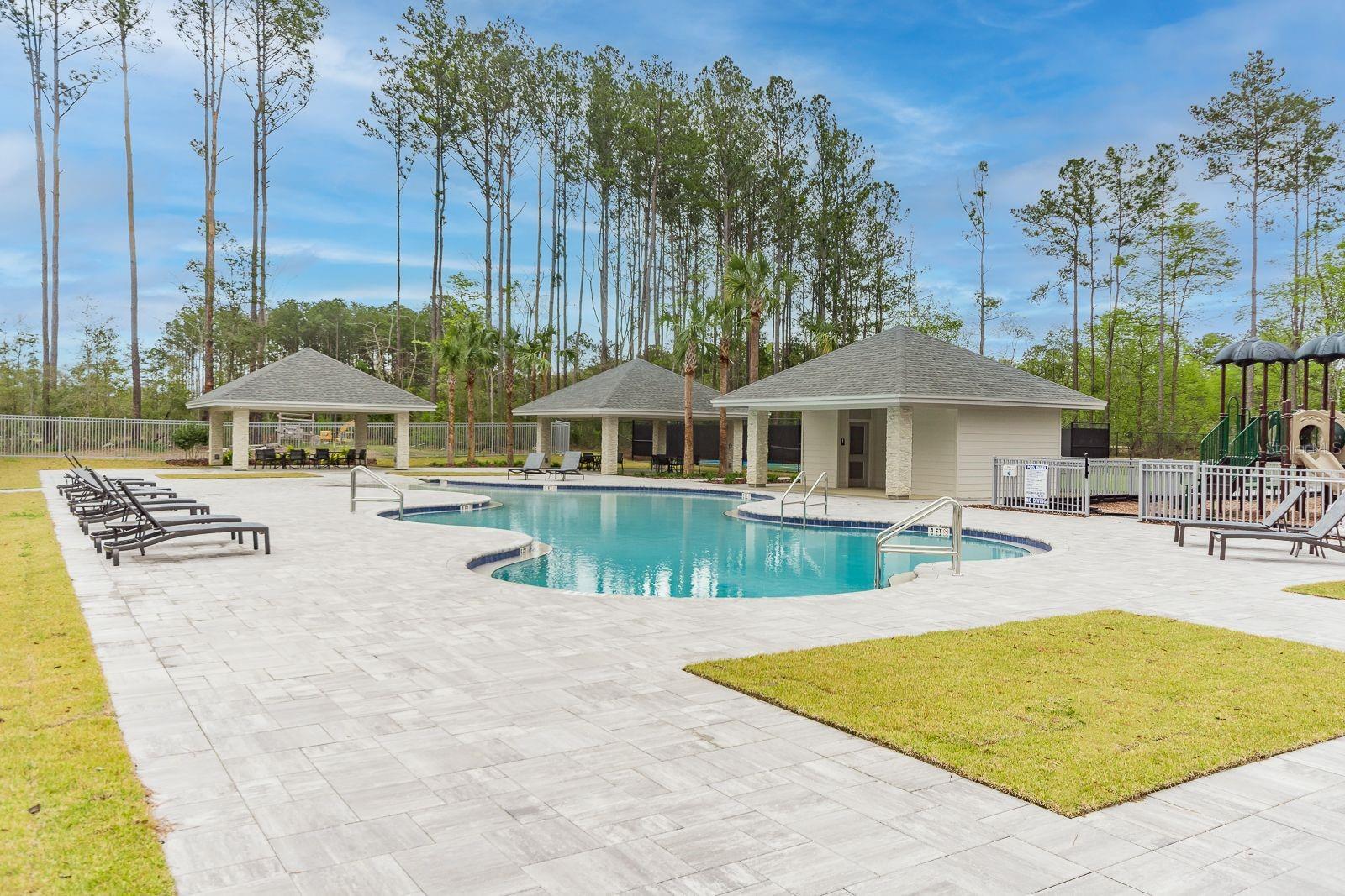 LAUREATE VILLAGE PH I UNIT I PB 37 PG 26 - Residential