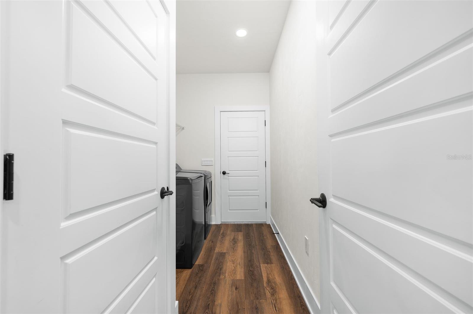 LAUREATE VILLAGE PH I UNIT I PB 37 PG 26 - Residential