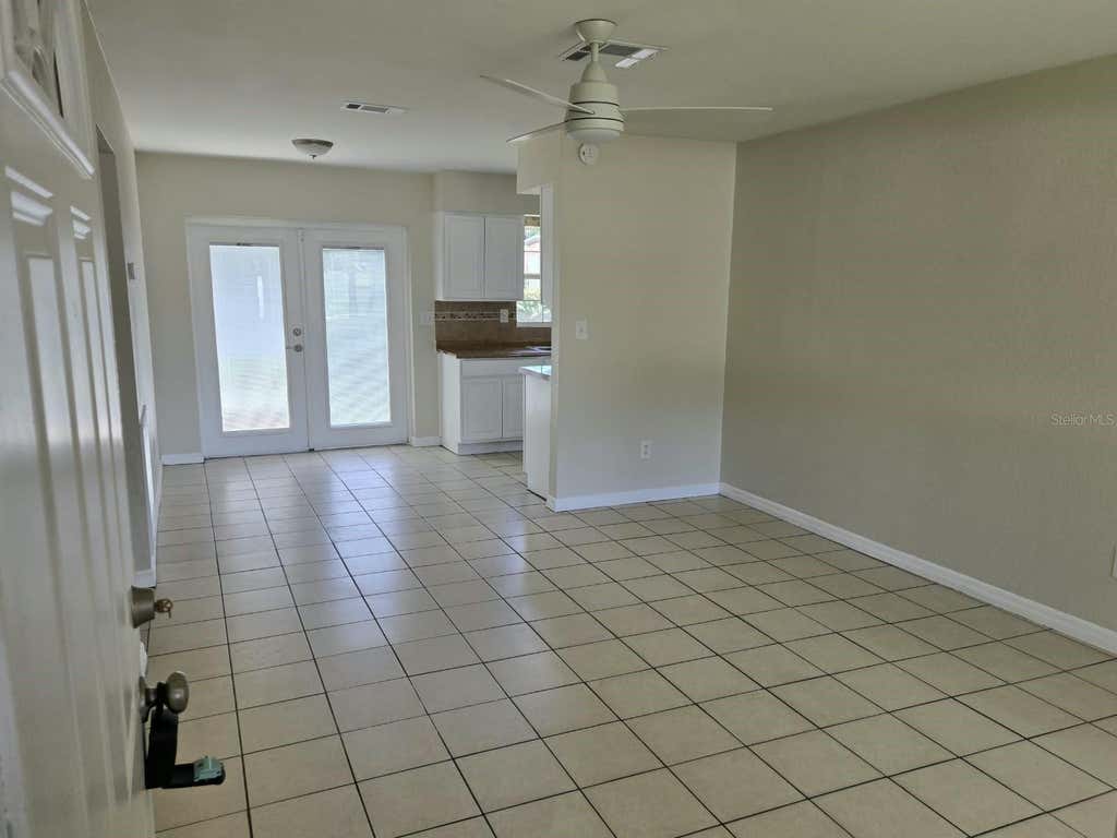 Photo of 5772 94th Avenue N, Pinellas Park, FL 33782 (MLS # O6435723)