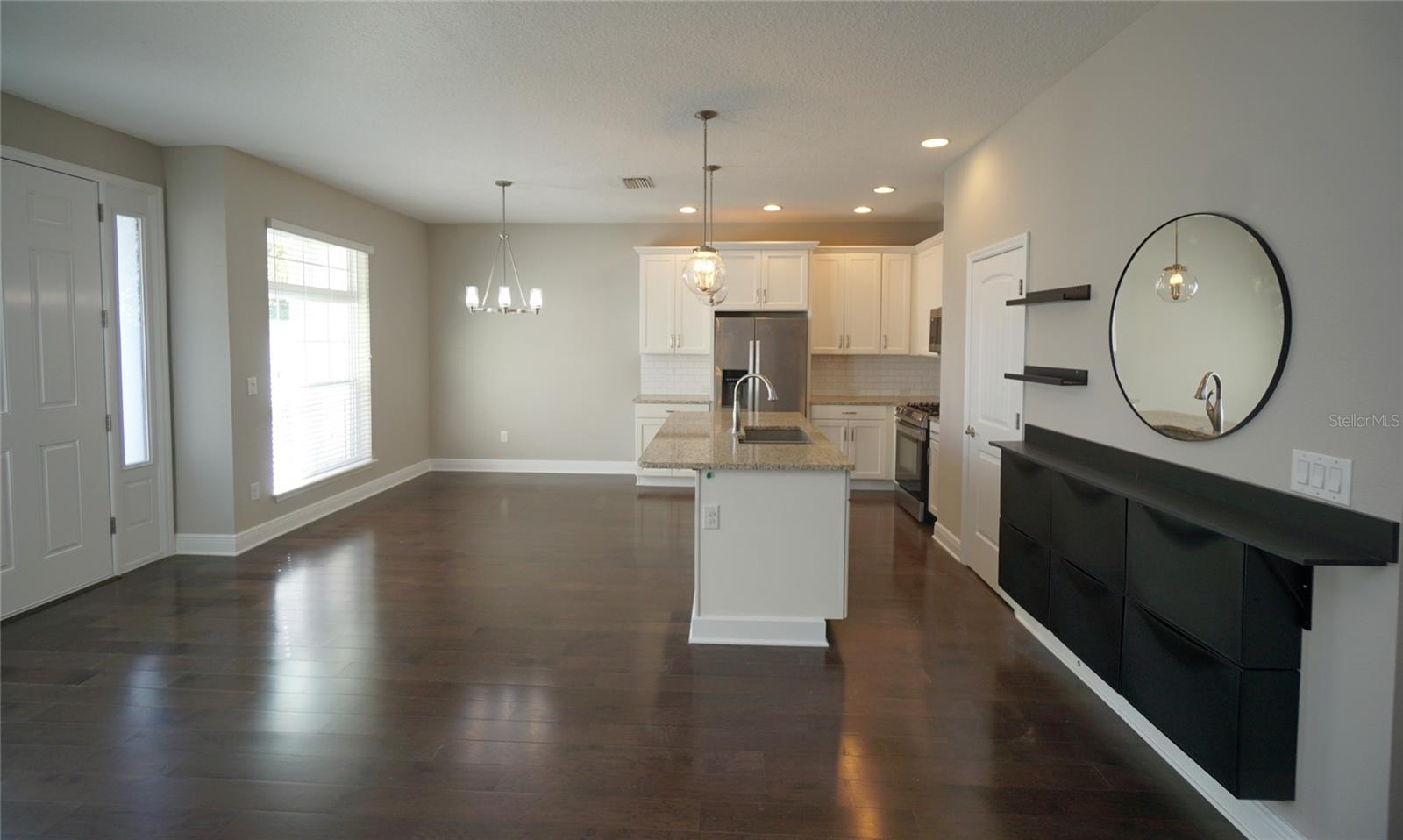 CENTRAL LIVING TWNHMS NORTH - Residential