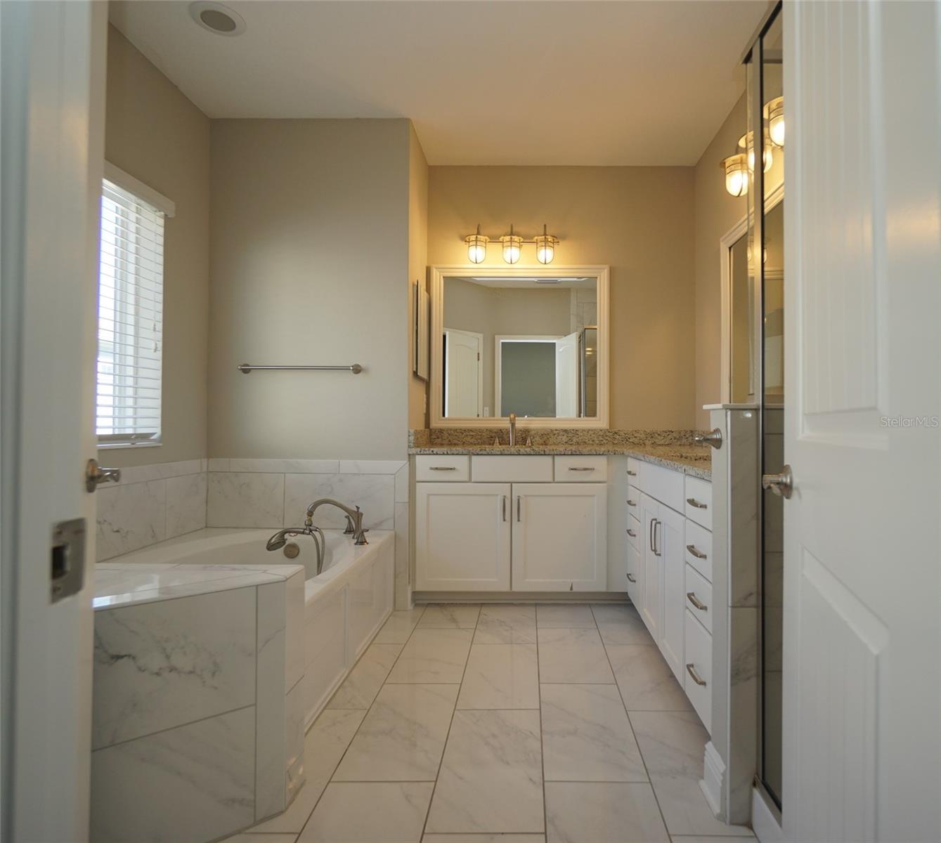 CENTRAL LIVING TWNHMS NORTH - Residential