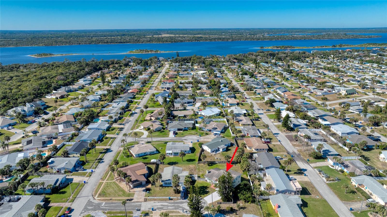 AQUA VISTA CIRCLES - Residential