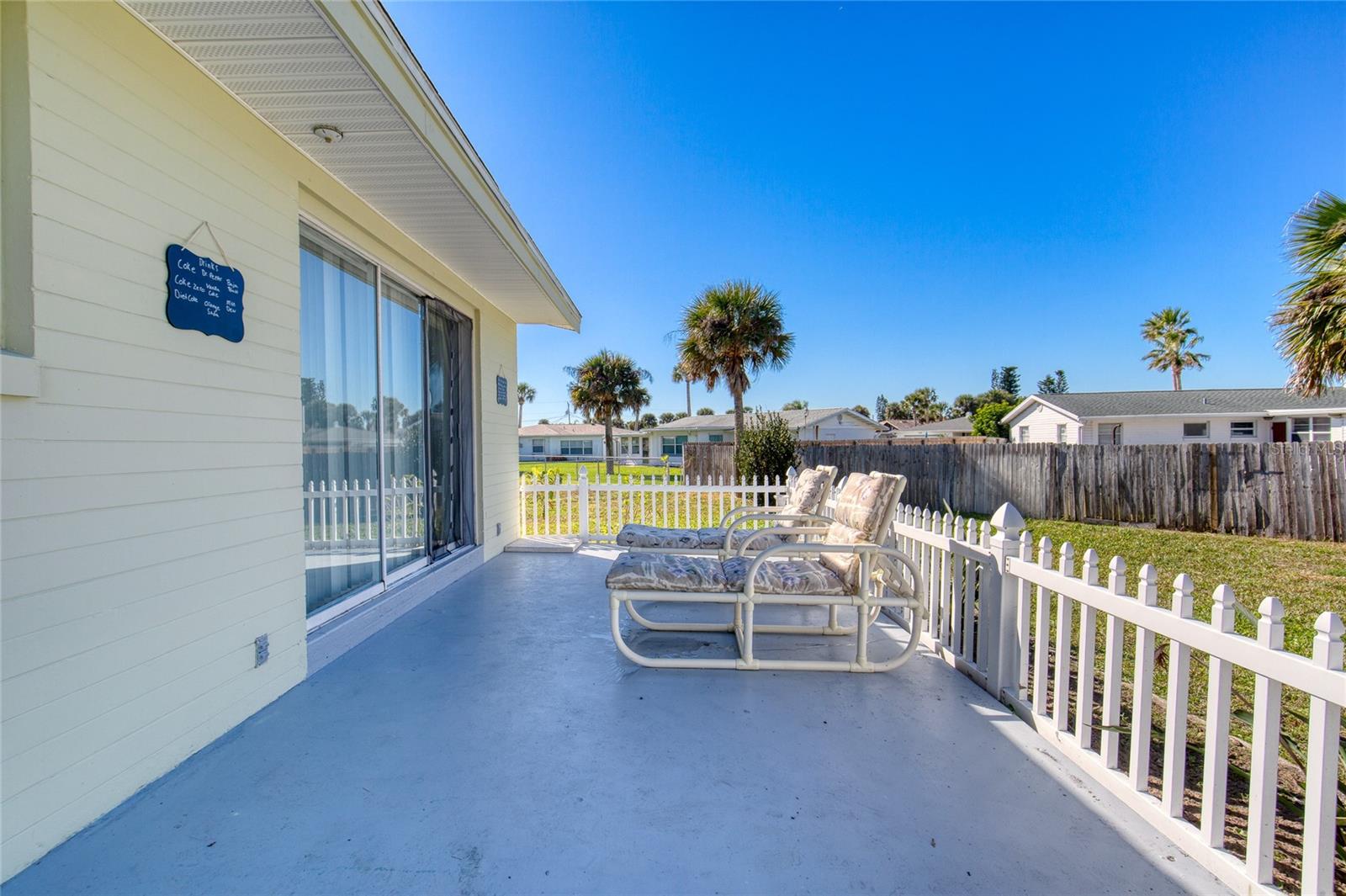 AQUA VISTA CIRCLES - Residential