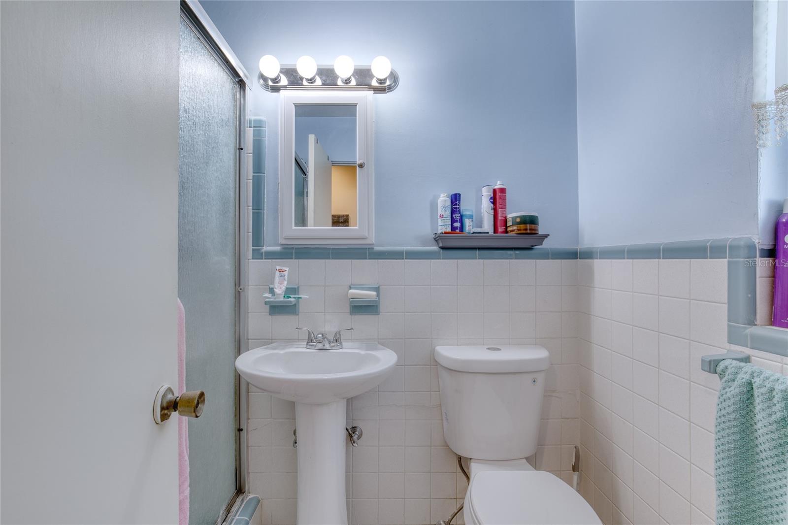 AQUA VISTA CIRCLES - Residential