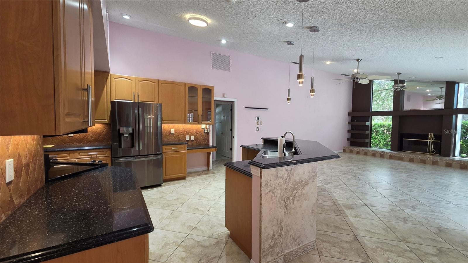 4080 SOUTHERN MANOR COURT