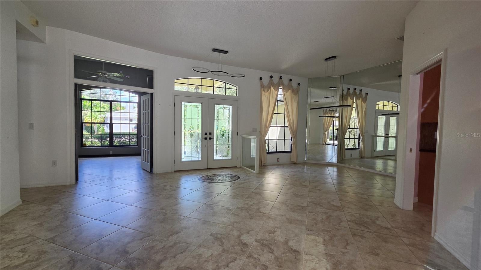 4080 SOUTHERN MANOR COURT