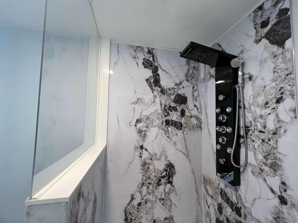 ELBERT ACRES - Residential Lease