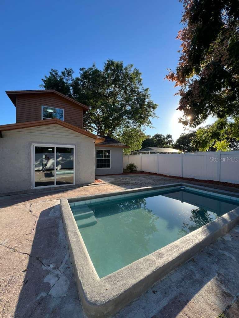 ELBERT ACRES - Residential Lease