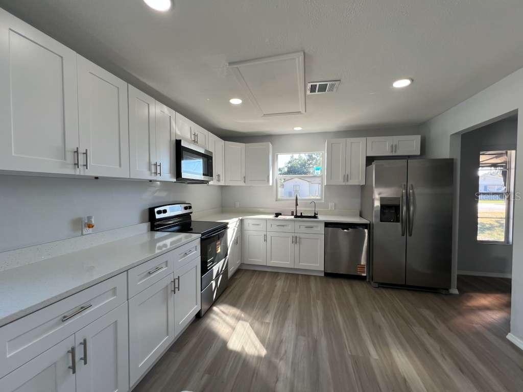 ELBERT ACRES - Residential Lease