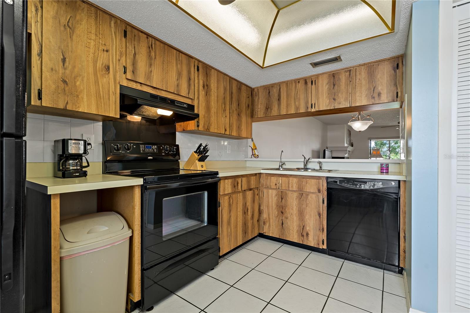306 MARTHA LANE 42