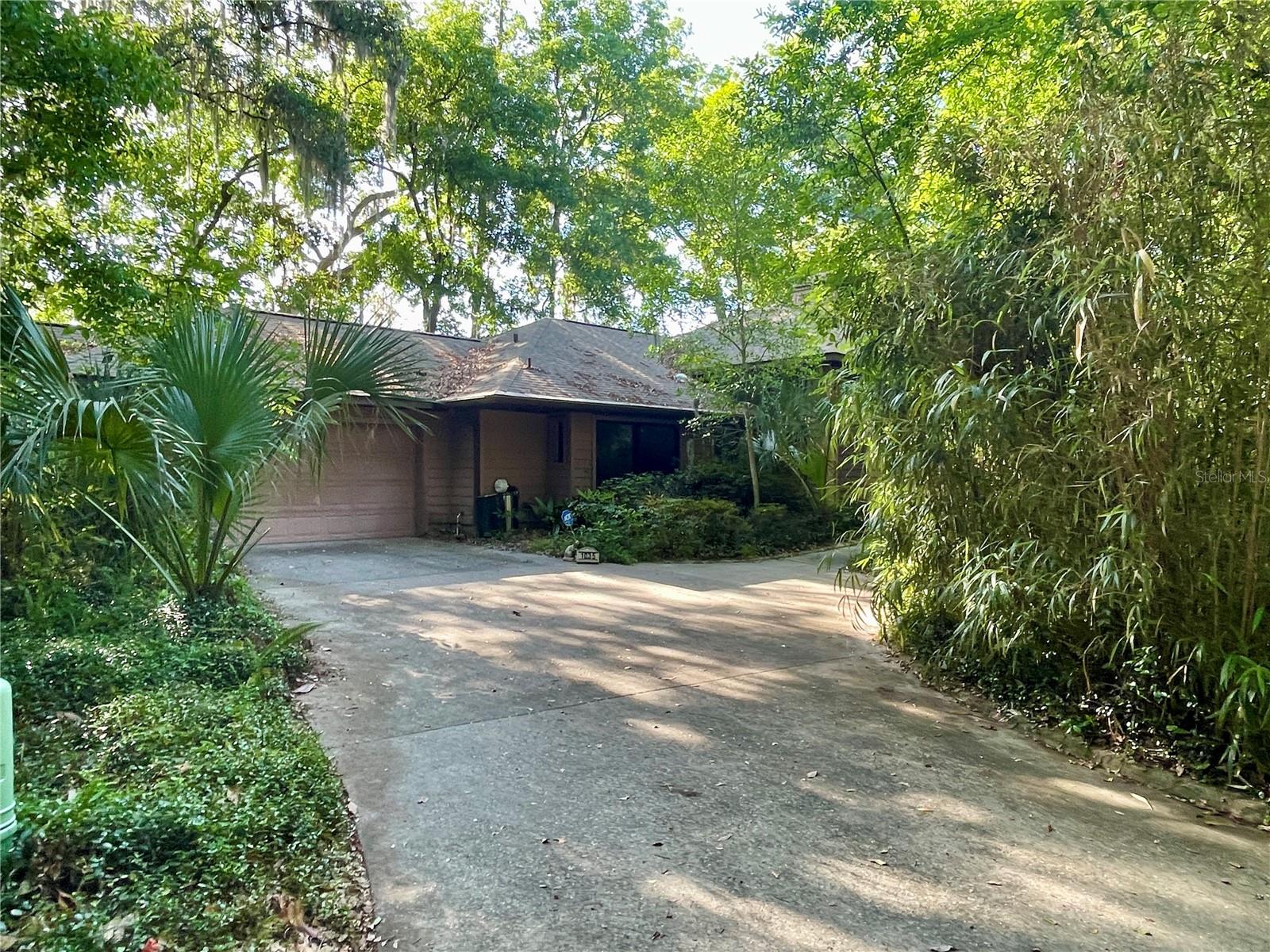 1035 NW 41ST DRIVE