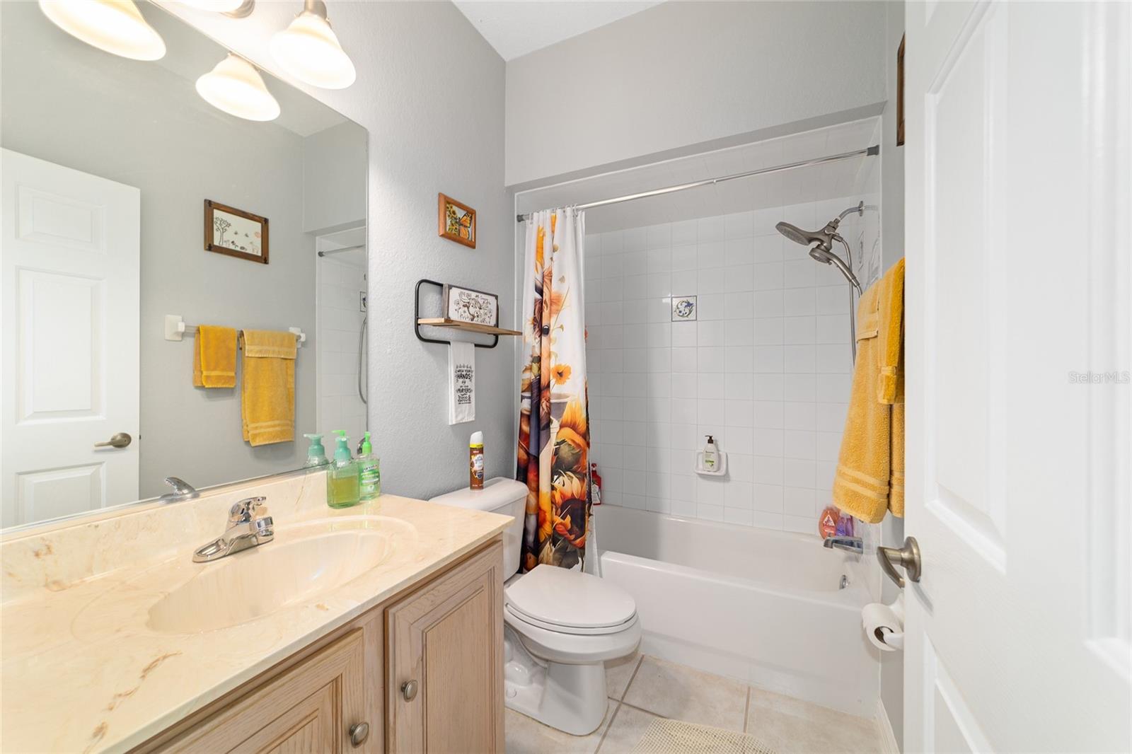 GOLFVIEW ESTATE - Residential