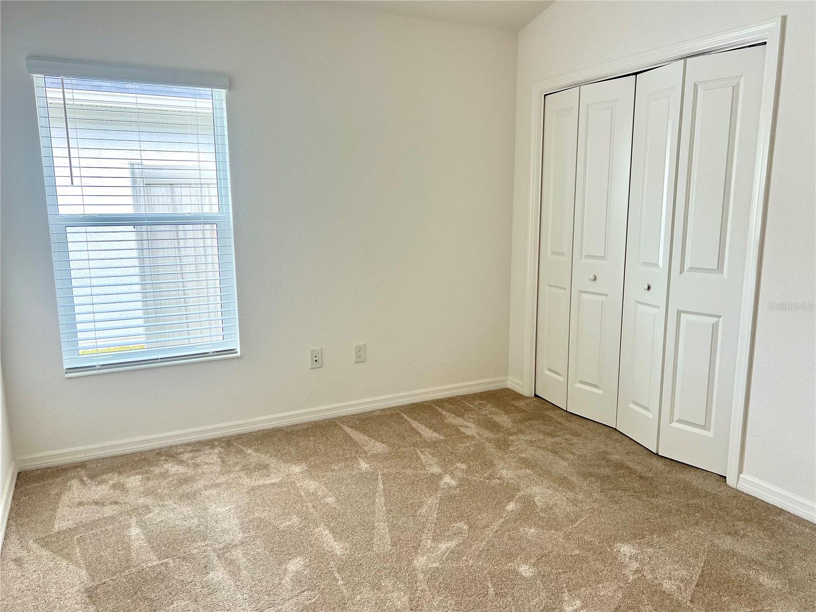 WEST LAKE UN 70 - Residential Lease