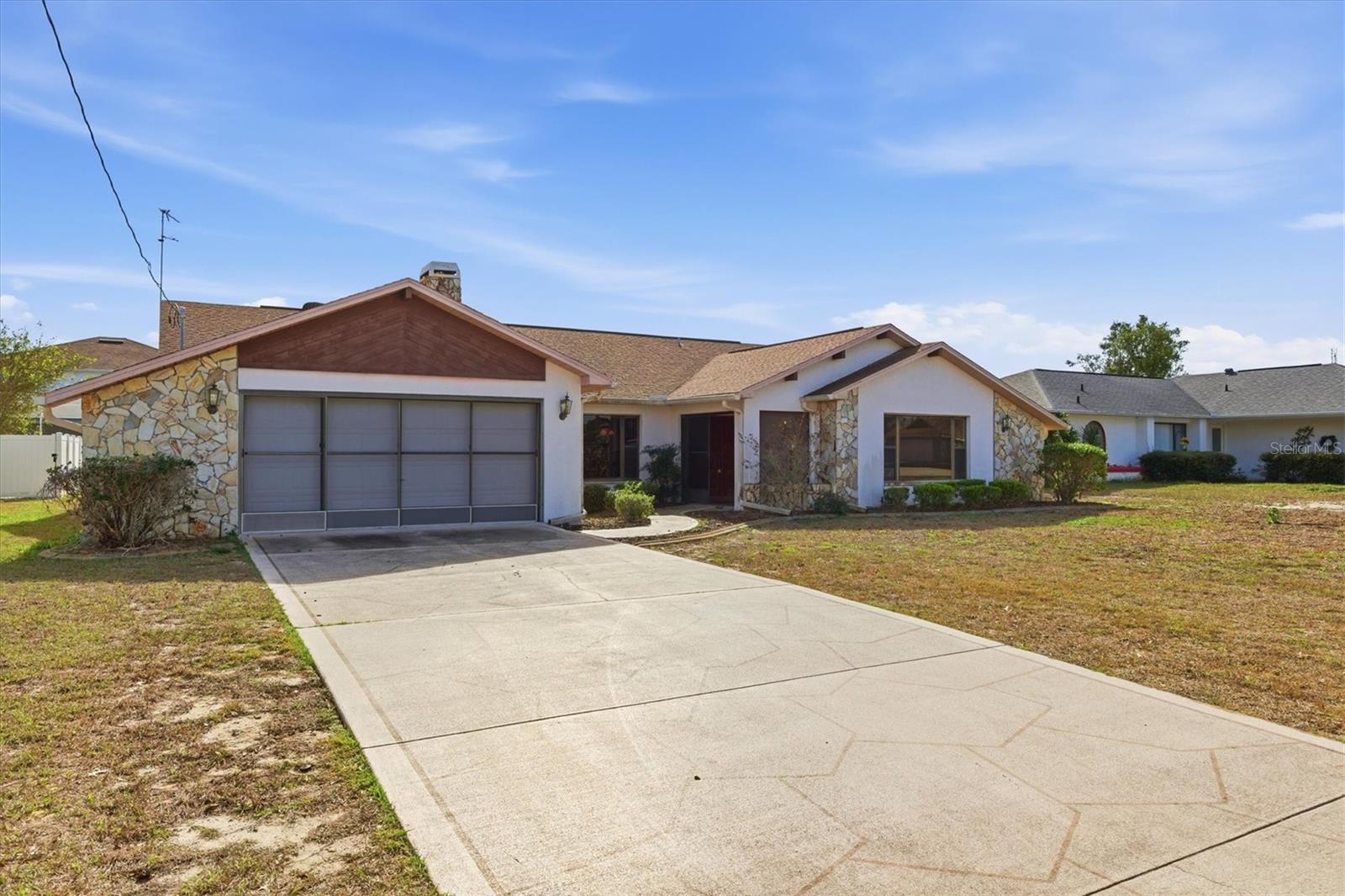 SPRING HILL - Residential