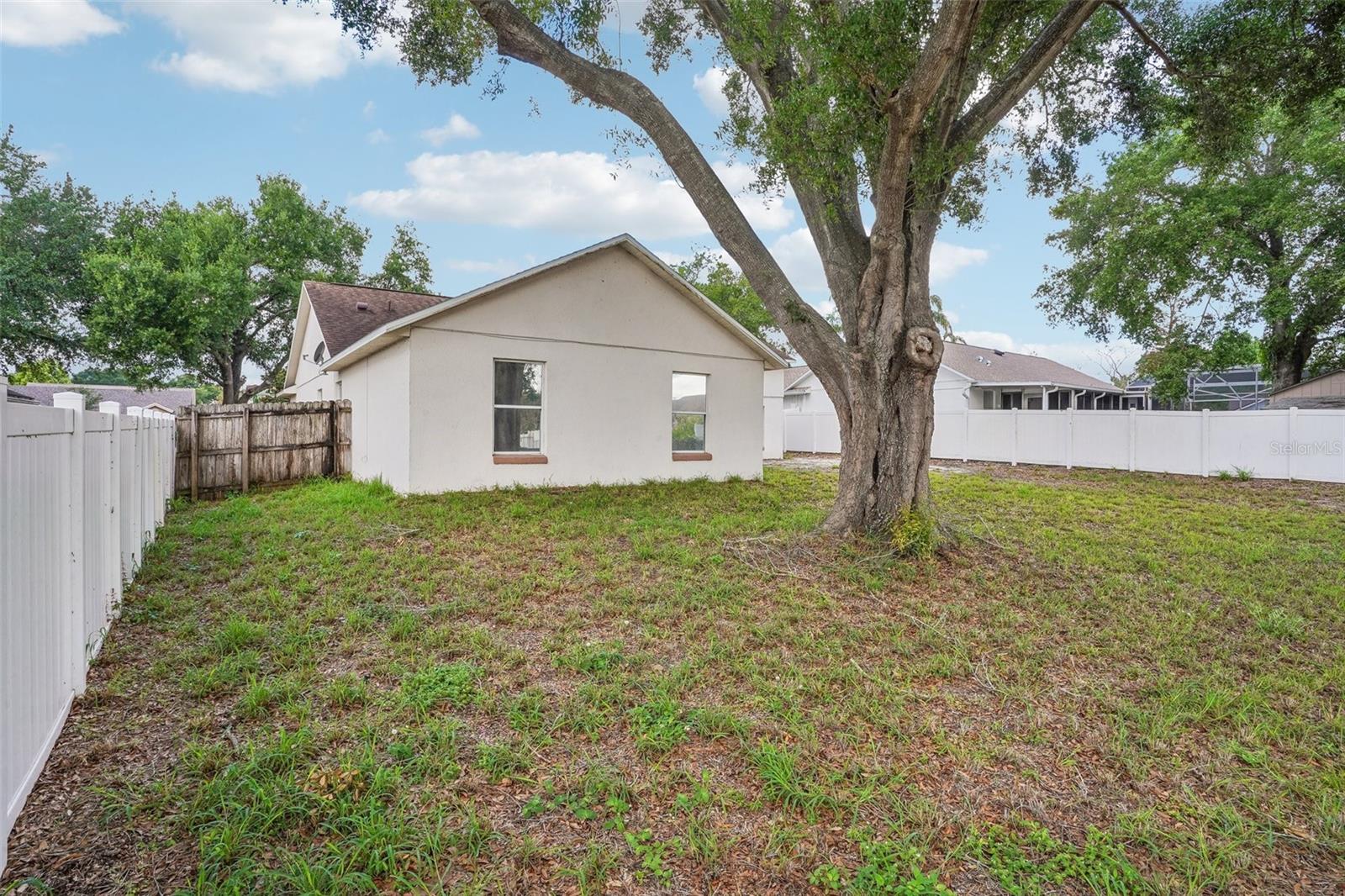 SILVER BEND - Residential
