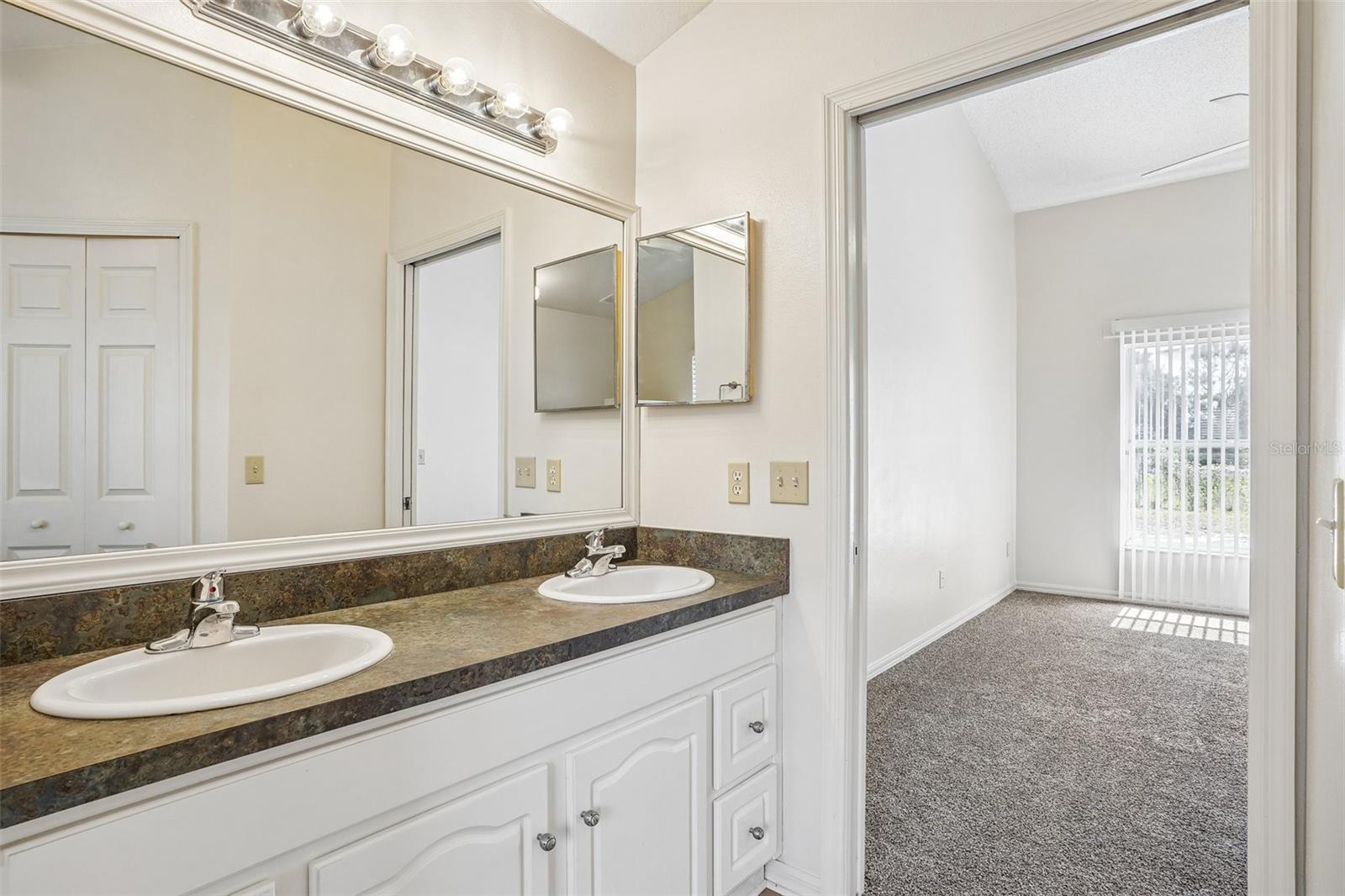 SILVER BEND - Residential
