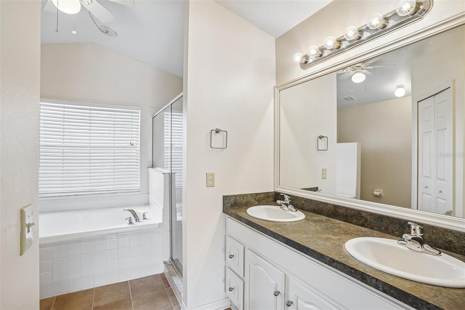 SILVER BEND - Residential