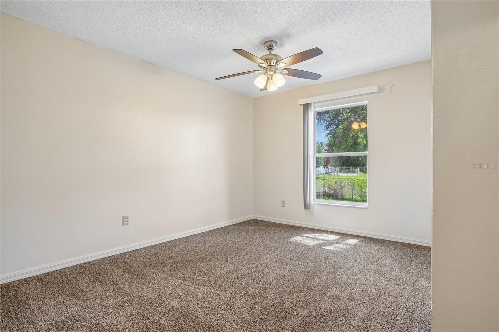 SILVER BEND - Residential