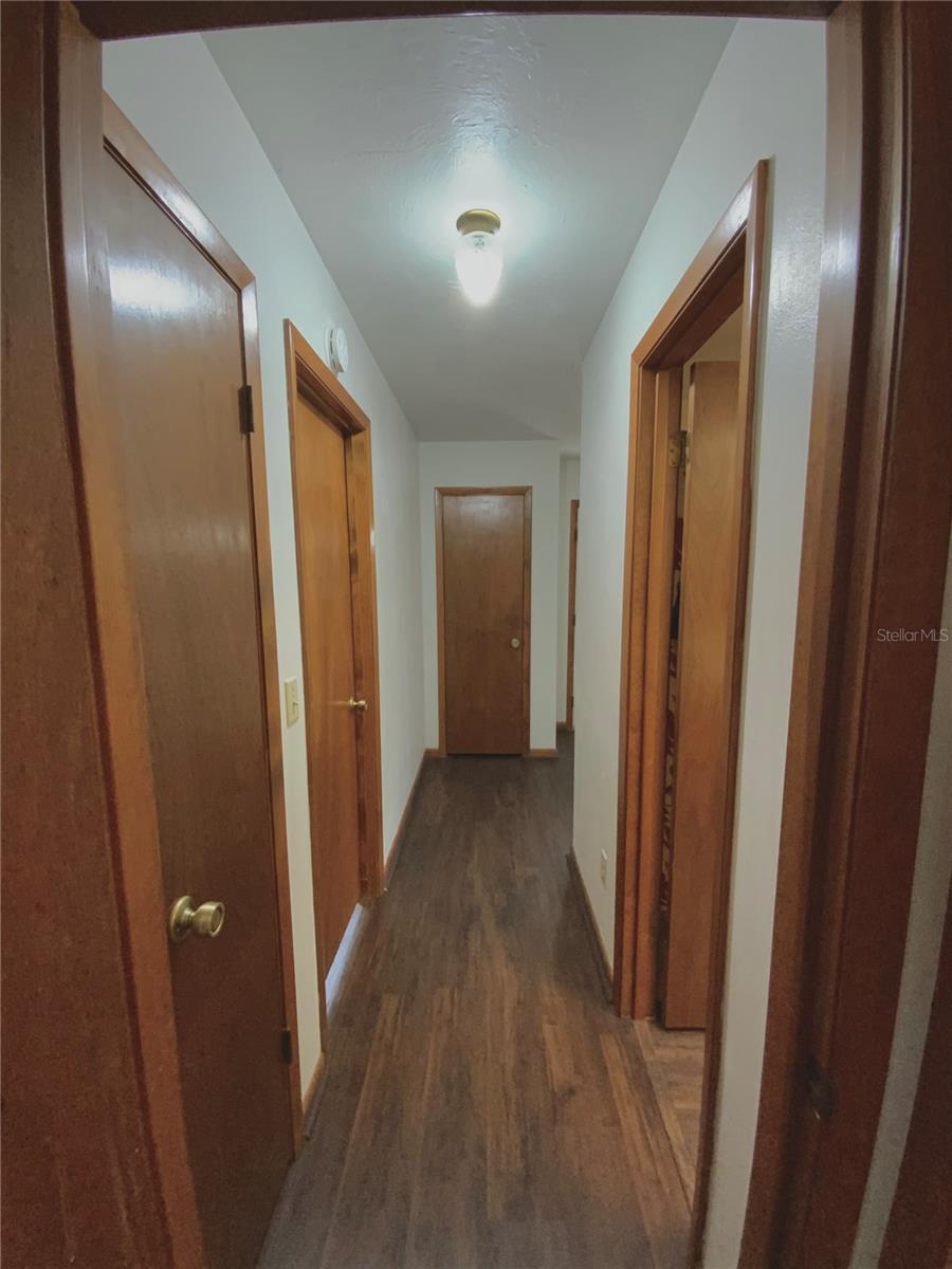 RAINBOW LAKES ESTATES - Residential