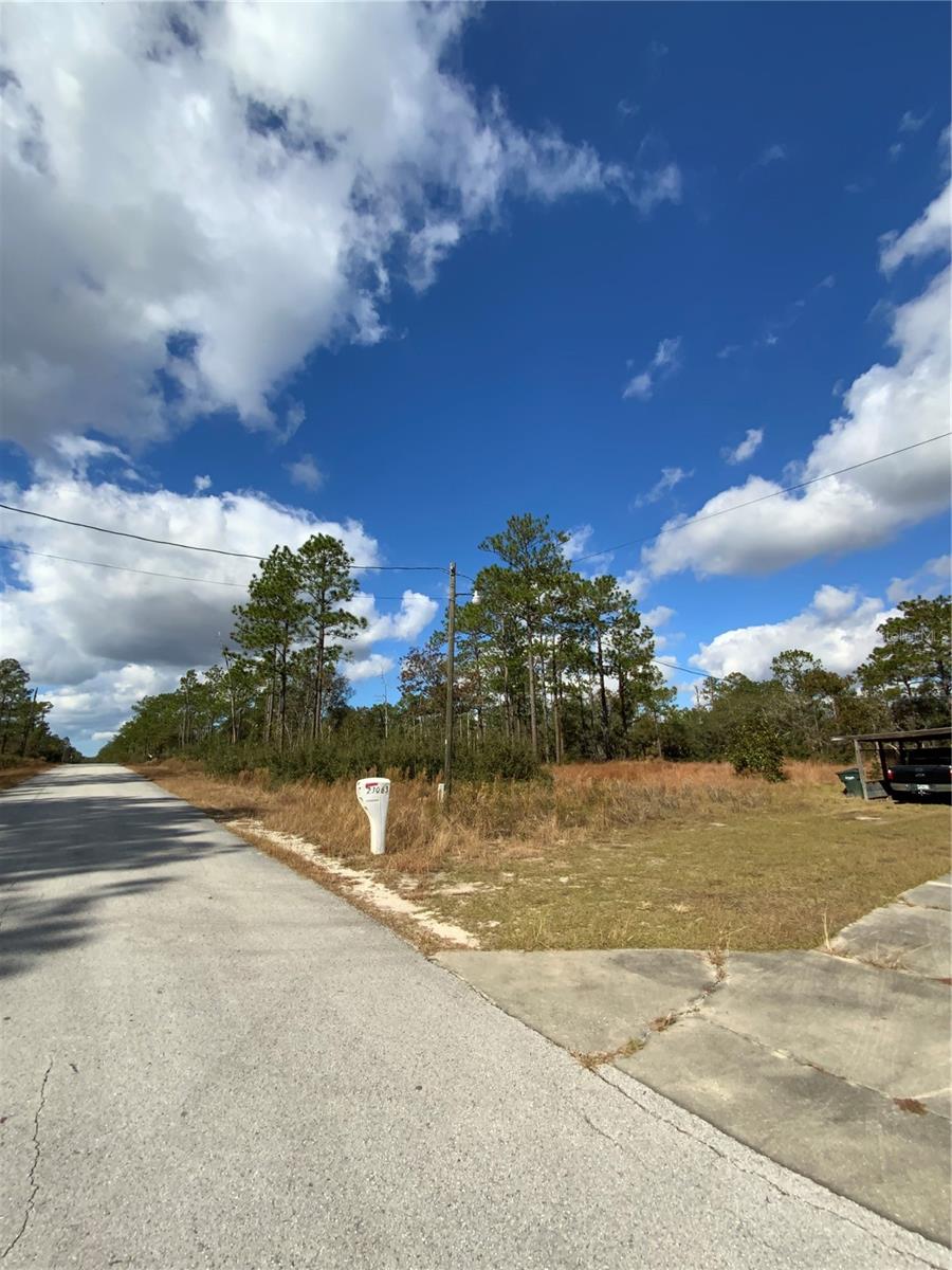 RAINBOW LAKES ESTATES - Residential