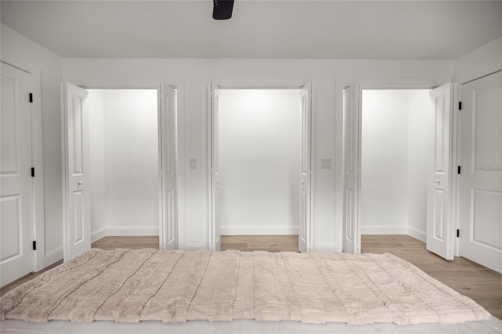 PRETTY SPGS - Residential