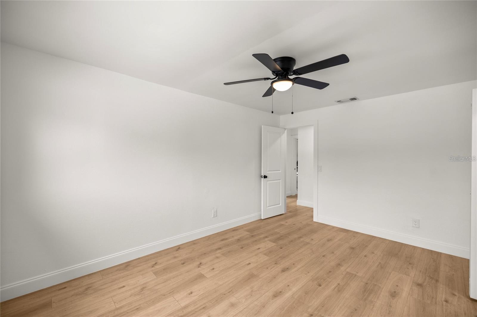 PRETTY SPGS - Residential