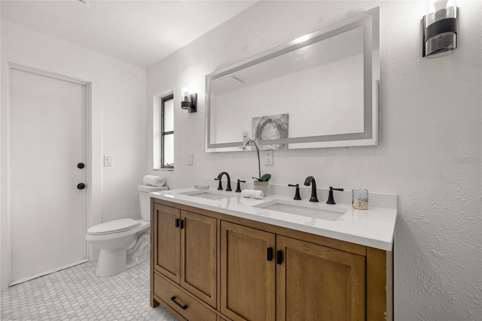 PRETTY SPGS - Residential