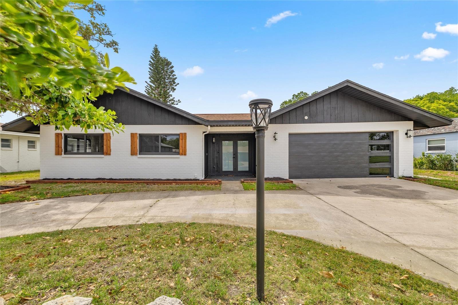 PRETTY SPGS - Residential