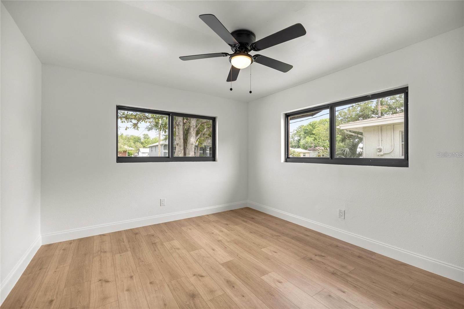 PRETTY SPGS - Residential