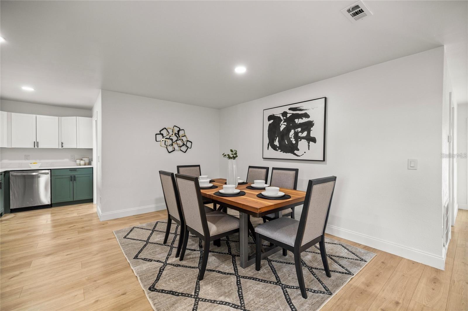 PRETTY SPGS - Residential