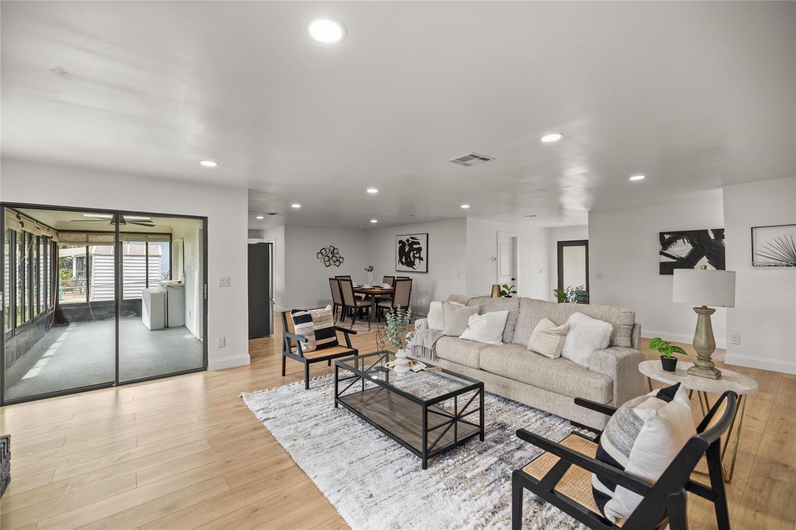 PRETTY SPGS - Residential