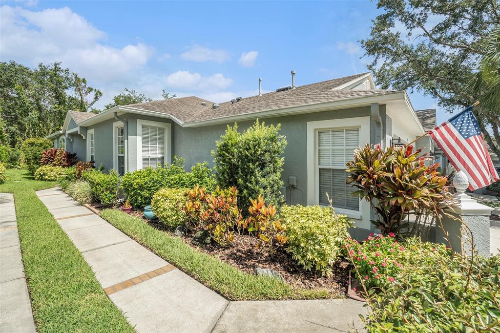 Photo of 6041 Sandhill Ridge Drive, Lithia, FL 33547 (MLS # TB8398682)